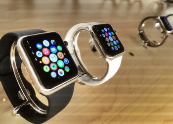 4 Smartwatch Commerce Apps to Watch