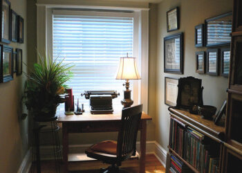 How to Actually Get Stuff Done When You Work From Home (and for Yourself)