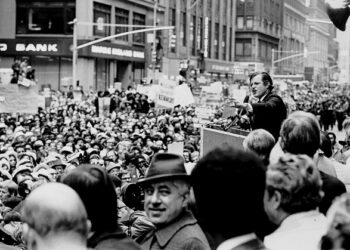 How I Used Role Playing to Overcome My Fear of Public Speaking