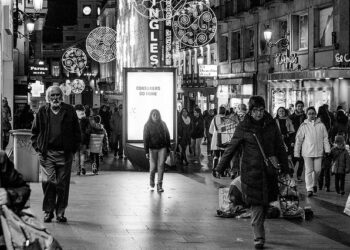 Alternative Business Models for Consumer Facing Companies