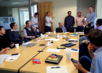 6 Rules to Get Potential Buyers Interested in Your Startup